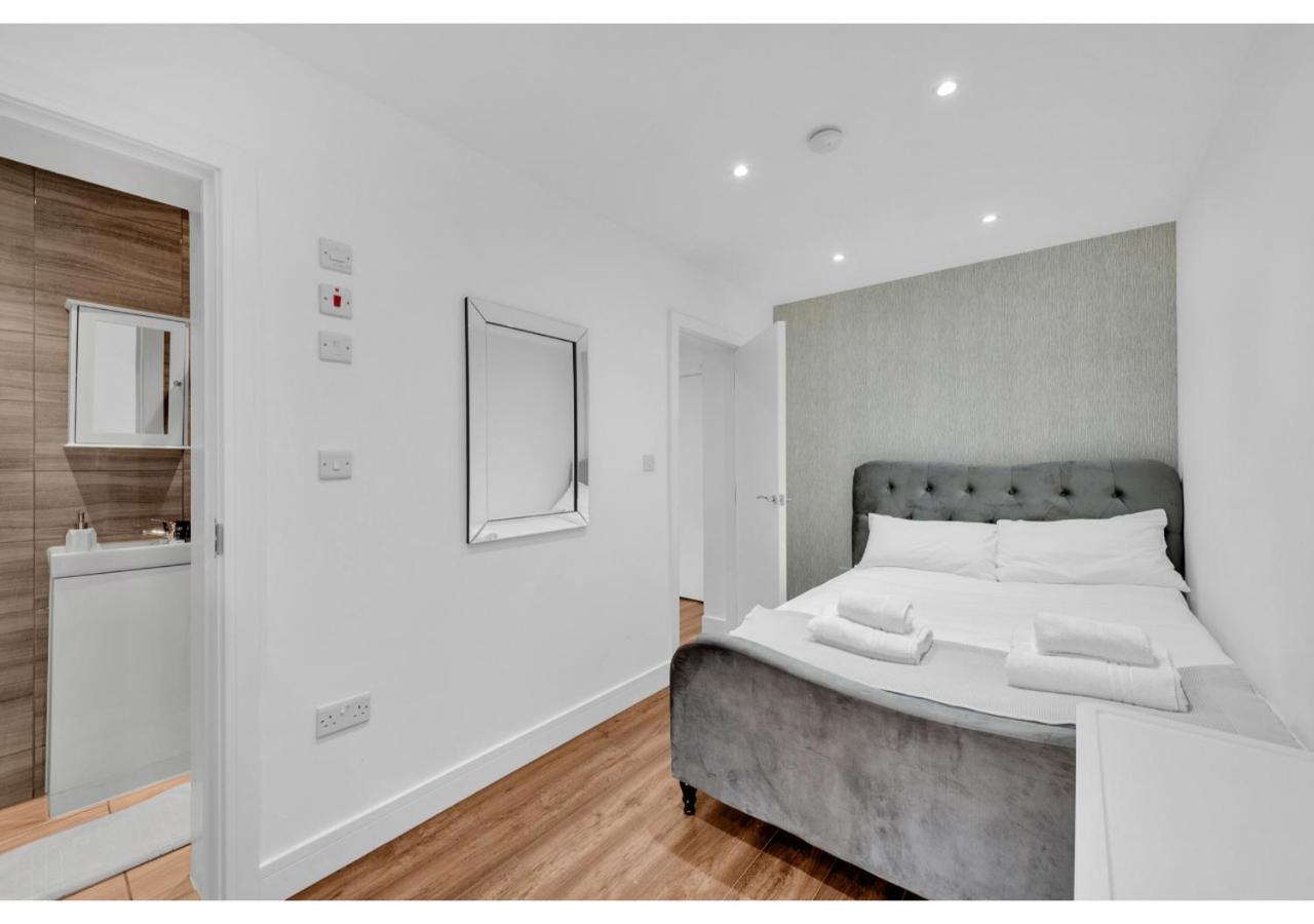 Classic 2Bd Flat In Τσέλμσφορντ Εξωτερικό φωτογραφία