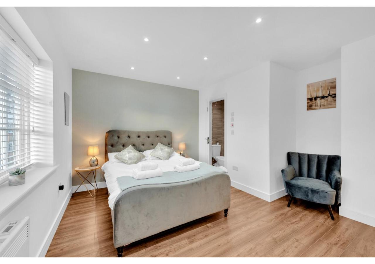 Classic 2Bd Flat In Τσέλμσφορντ Εξωτερικό φωτογραφία